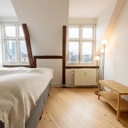 Penthouse In The Heart Of *