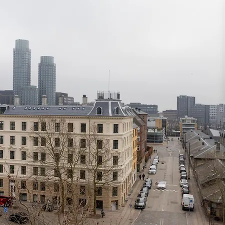 Penthouse In The Heart Of